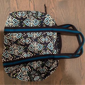 Vera bradley blue patterned duffle